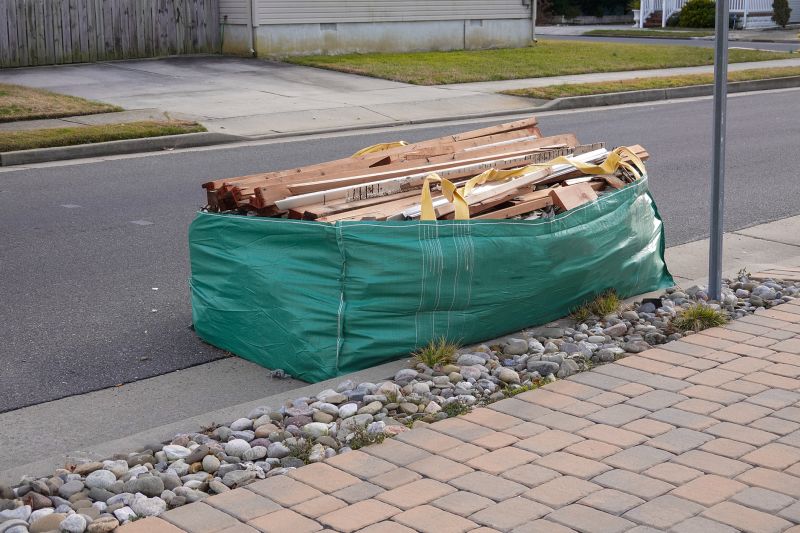 Lawn Debris Cleanup in Honolulu, HI